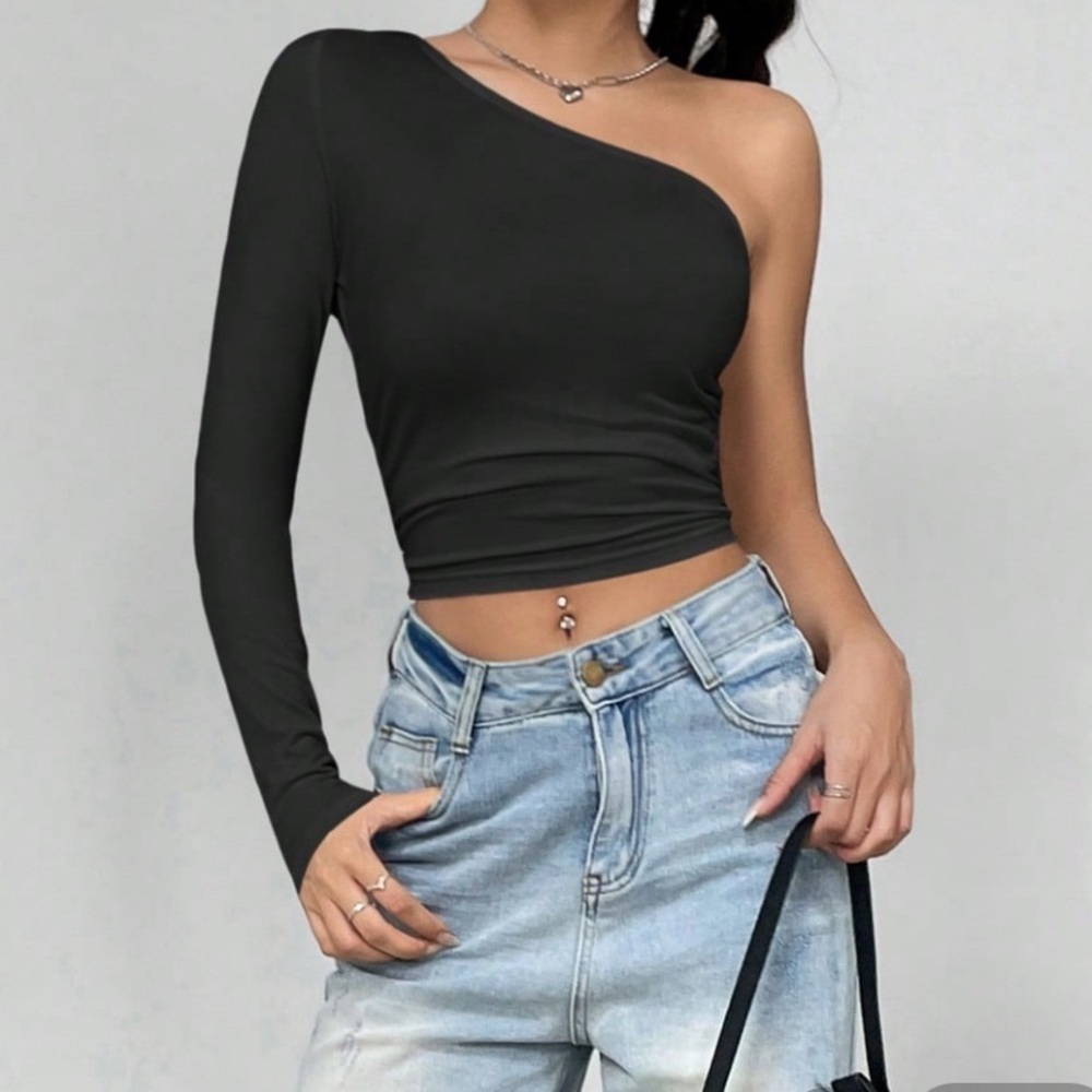 SHEIN One Shoulder Ruched Side Crop Top, Going Out‎ Top